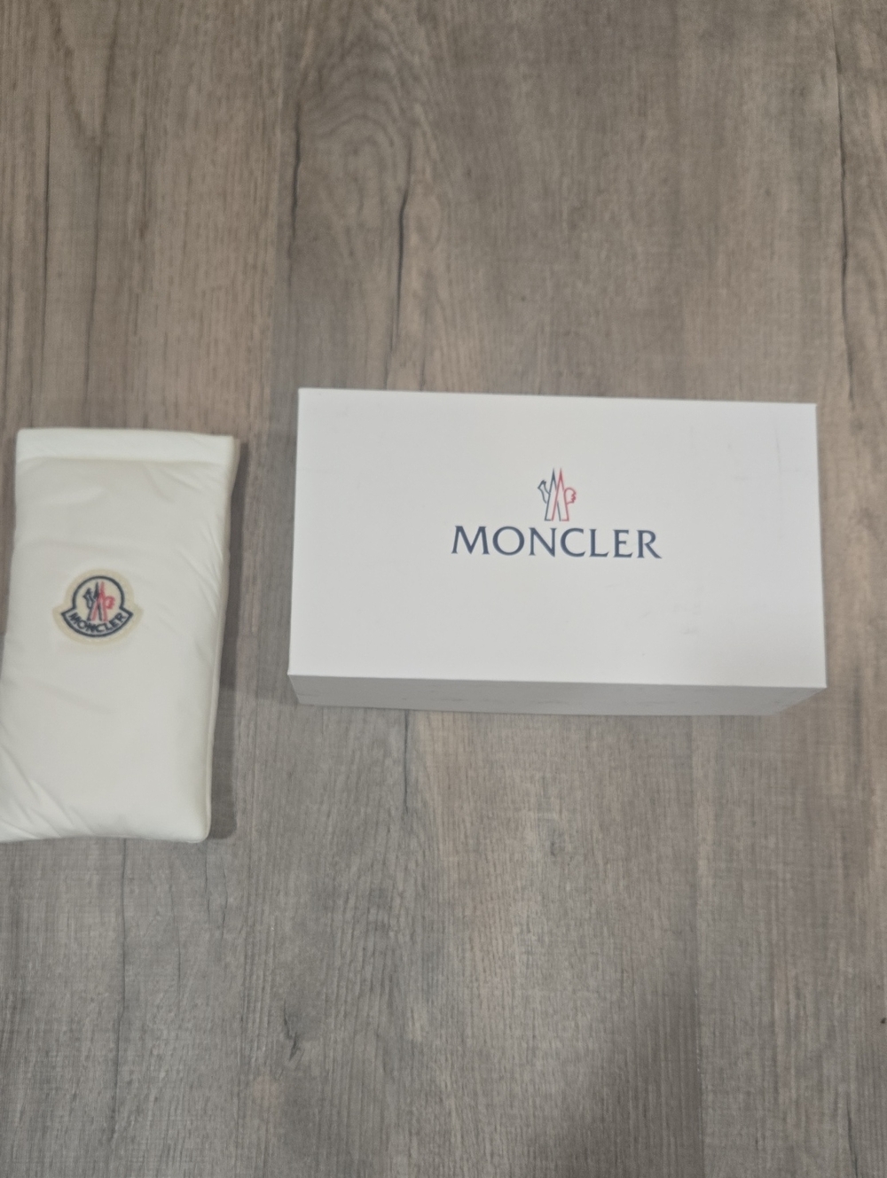 NWT! Moncler White Quilted Sunglass Case!